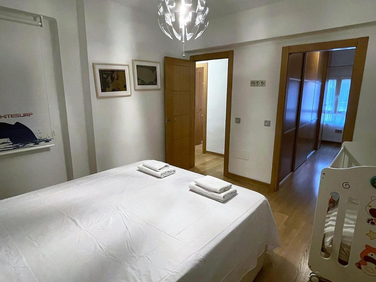 River Roses Malaga Ngoại thất bức ảnh